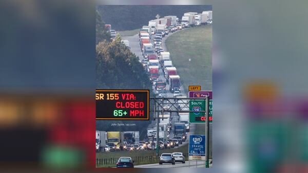 Clayton County police confirmed that the crash involved multiple vehicles.