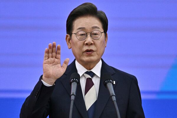 South Korea's newly-elected President Lee Jae-myung takes his oath during his inauguration ceremony at the National Assembly in Seoul Wednesday, June 4, 2025. (Anthony Wallace/Pool Photo via AP)