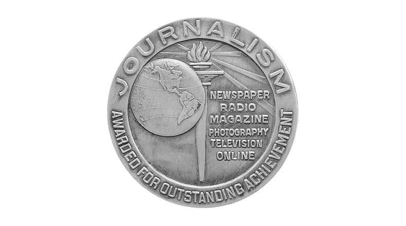 Headliner Award Medallion