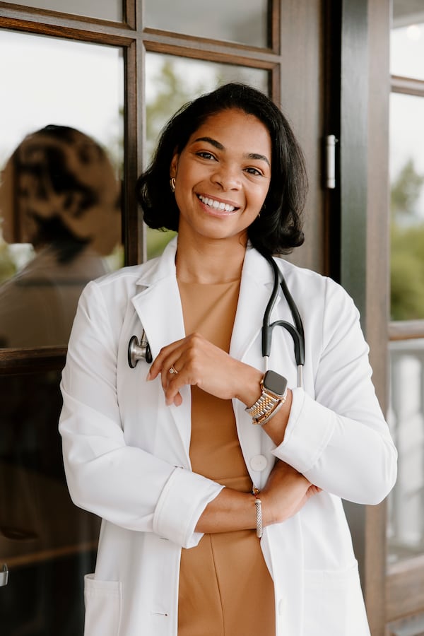 Dr. Lindsey Beauboeuf tells her patients to eat at home before going to a holiday party.  “Because if you go anywhere super hungry, you’re gonna eat everything.” (Taty Streetman/Courtesy of Ploosh Photos)