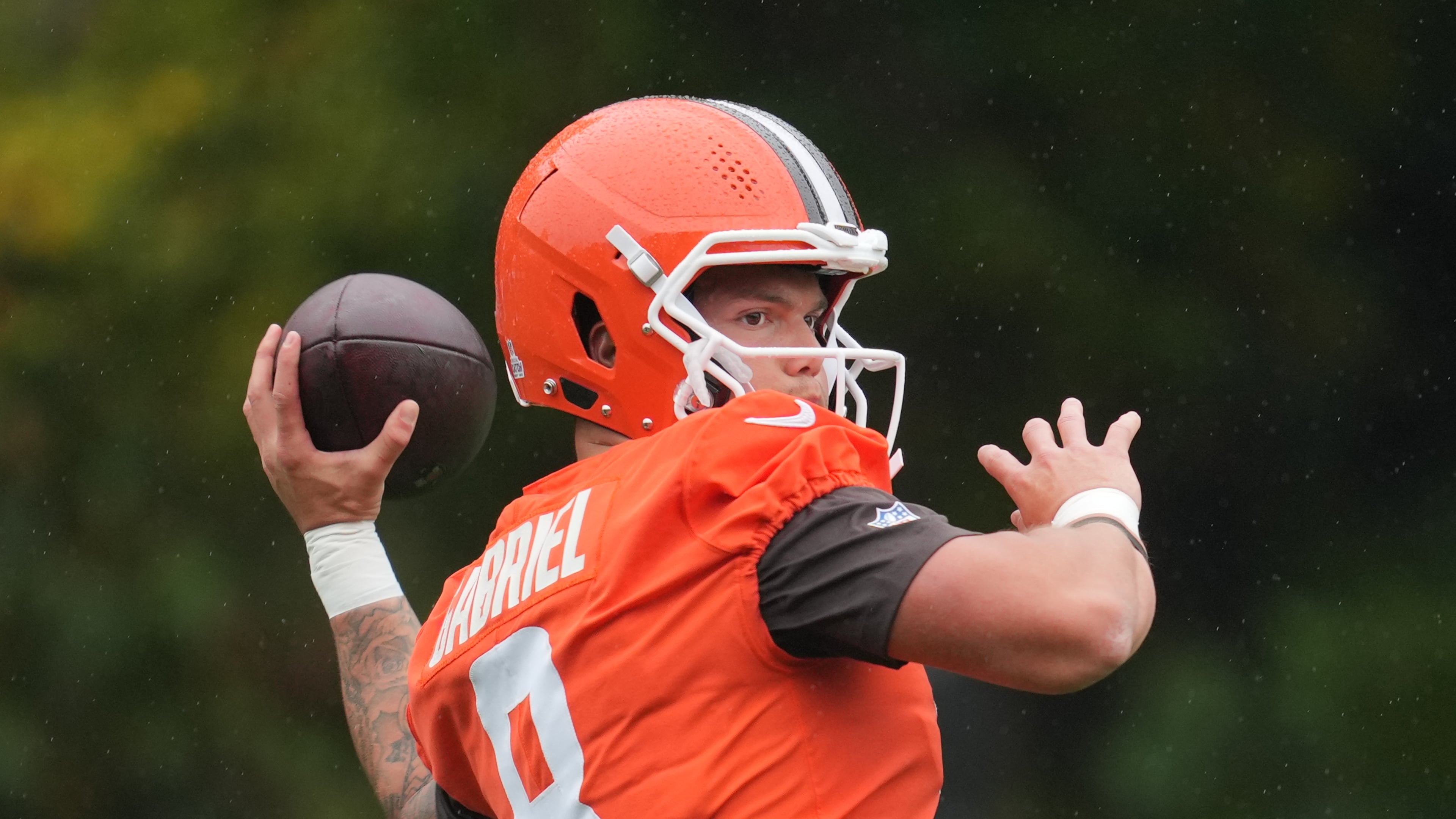 Cleveland Browns quarterback Dillon Gabriel (8) attends an NFL football practice at The Grove in Watford, England, Friday, Oct. 3, 2025. (AP Photo/Kin Cheung)