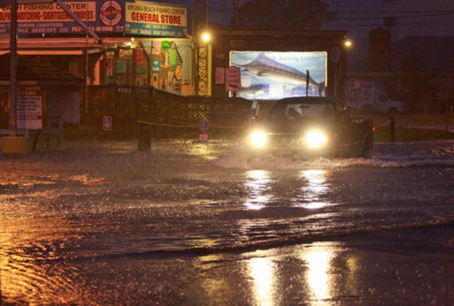 Hurricane Irene hits Virginia