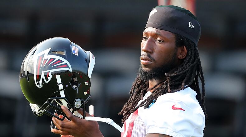 July 27, 2017 Flowery Branch: Falcons cornerback Desmond Trufant gears up for the first day of team practice at training camp on Thursday, July 27, 2017, in Flowery Branch. Curtis Compton/ccompton@ajc.com