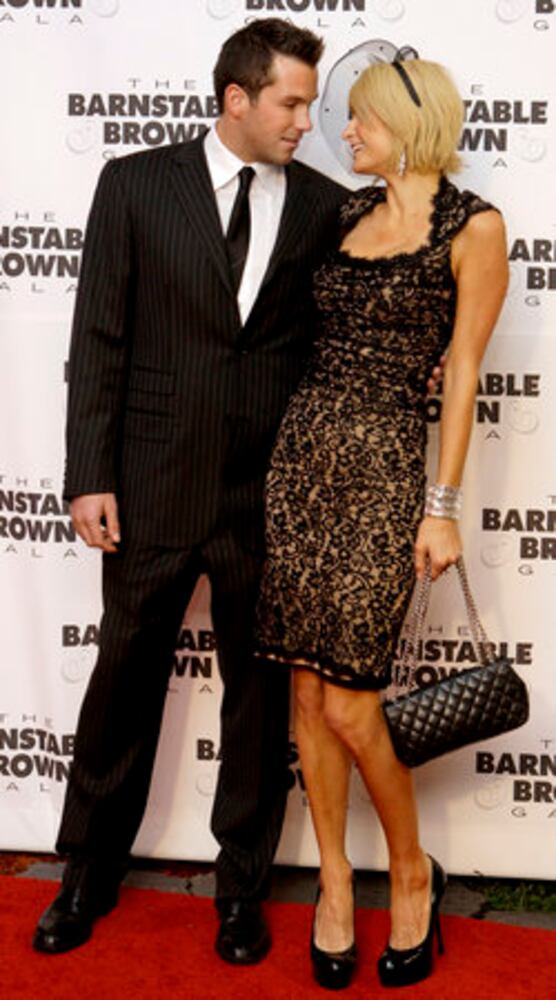 Celebs go to Louisville for Derby party