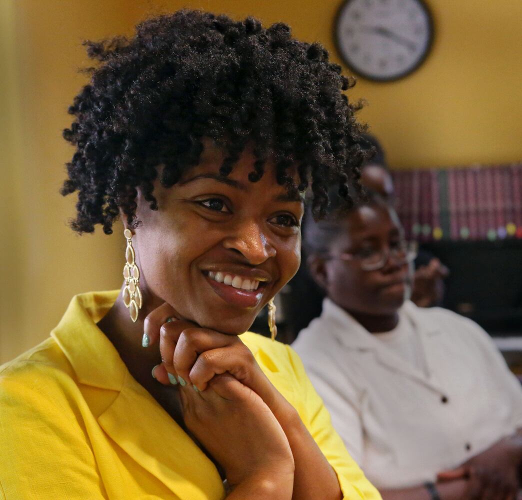 Sonia Simon faces troubles after her return from Iraq