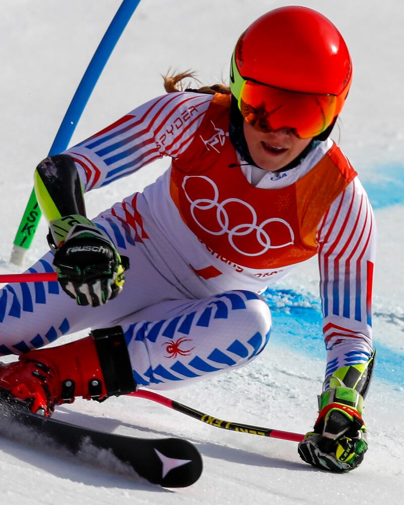 Mikaela Shiffrin wins gold in women's giant slalom