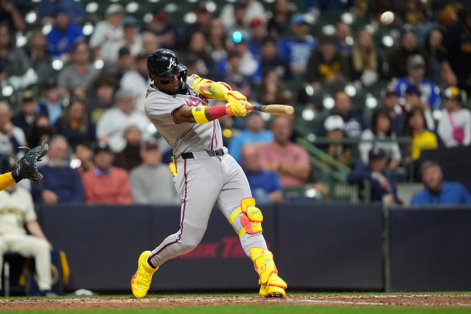 Braves Brewers Baseball