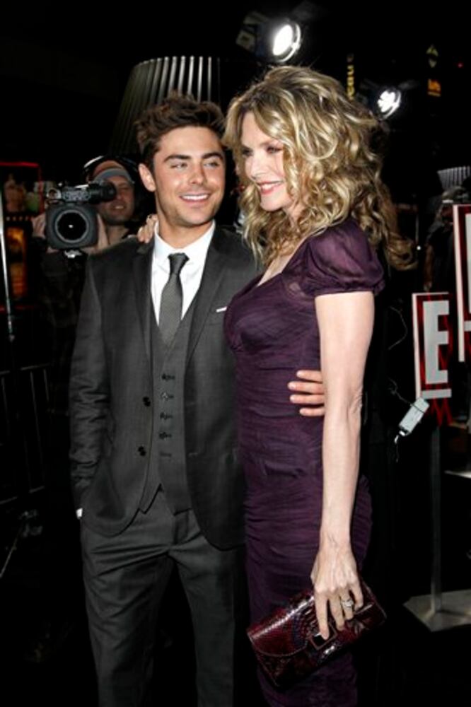 Images: Red Carpet - New Year's Eve