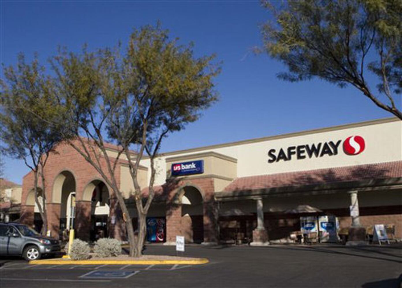 Rep. Giffords marks one year since Tucson shooting