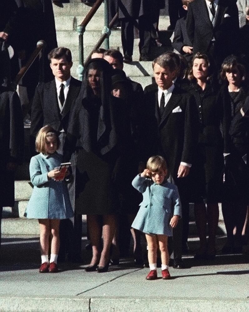 Nov. 25, 1963