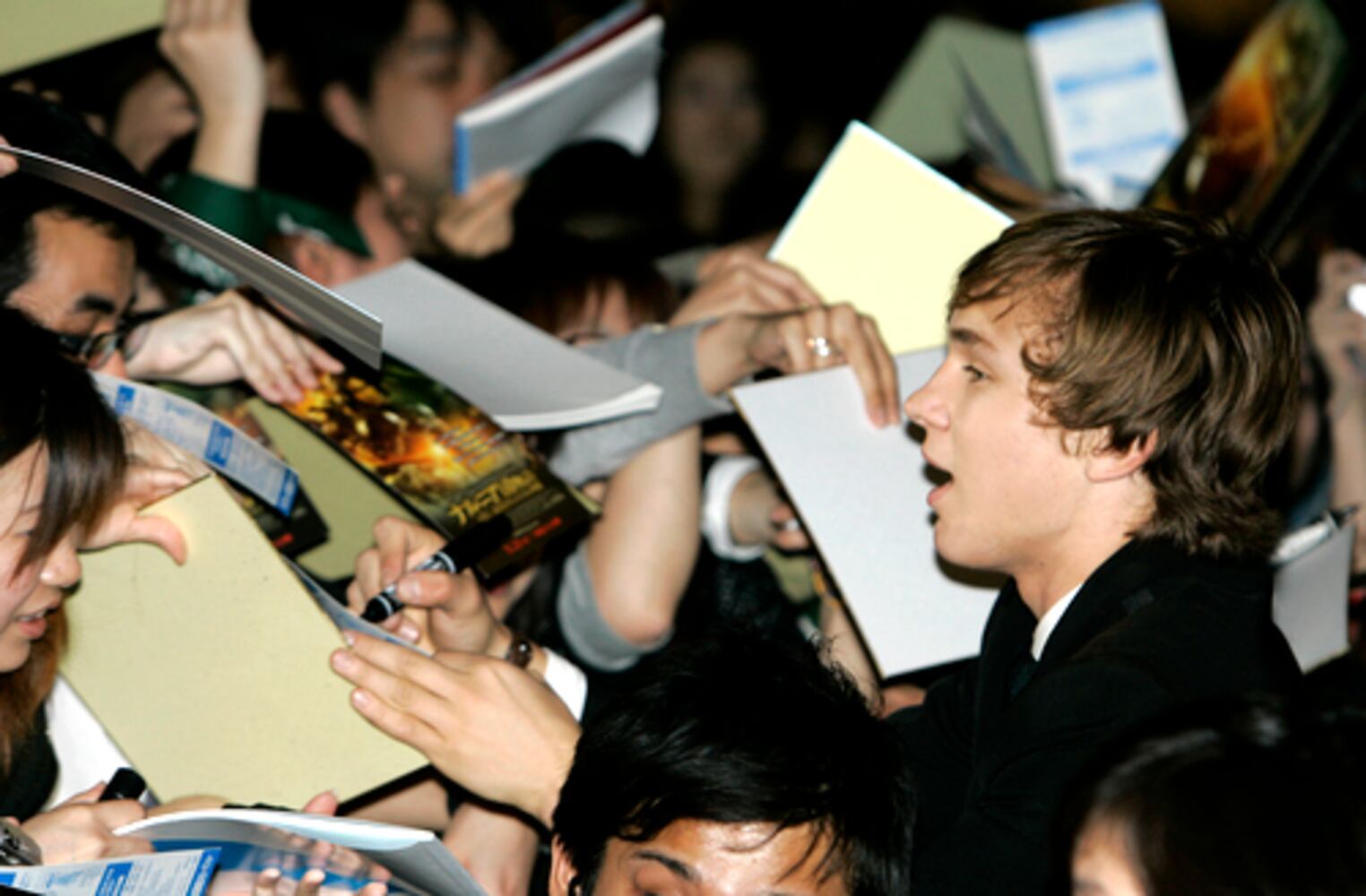 Narnia' cast feels the love in Japan