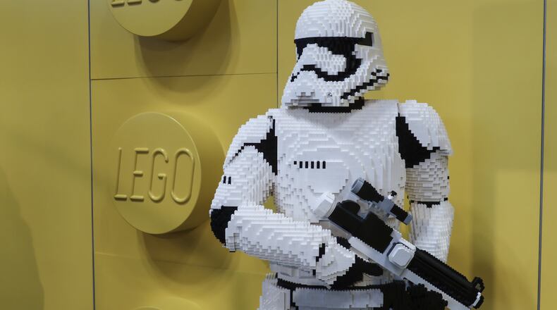 NEW YORK, USA - FEBRUARY 13: Models on display at New York's Javits Center on February 13, 2016, during the 113rd Annual American International Toy Fair New York 2016 starting on February 13 and ending on February 16. More than 200 companies from 100 countries have opened stands in the fair. (Photo by Bilgin S. Sasmaz/Anadolu Agency/Getty Images)