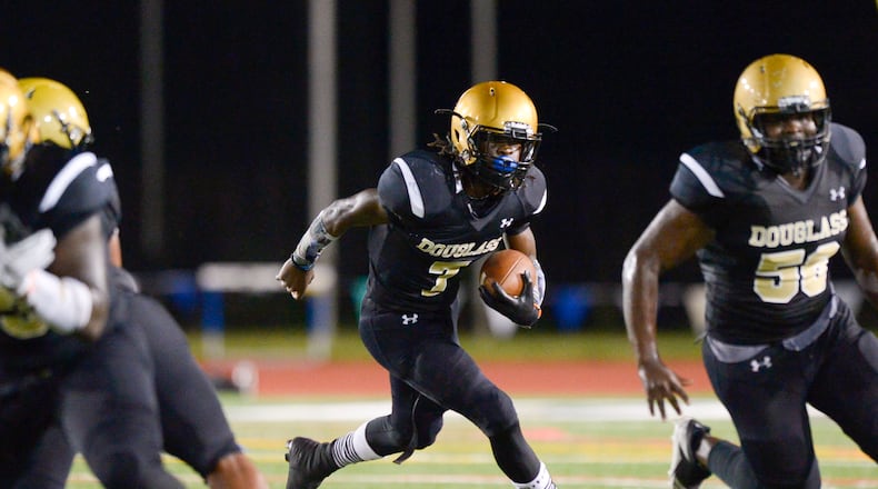 Juan Powell and the Douglass Astros looked impressive in their 34-0 Round 1 win over Pepperell. PHOTO/Daniel Varnado