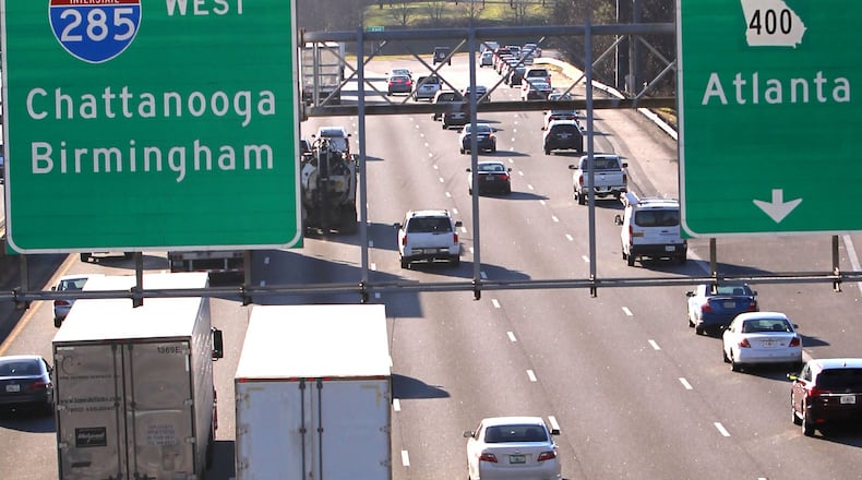 Traffic jammed on I-285 westbound near Ashford-Dunwoody Road. TAYLOR CARPENTER / AJC