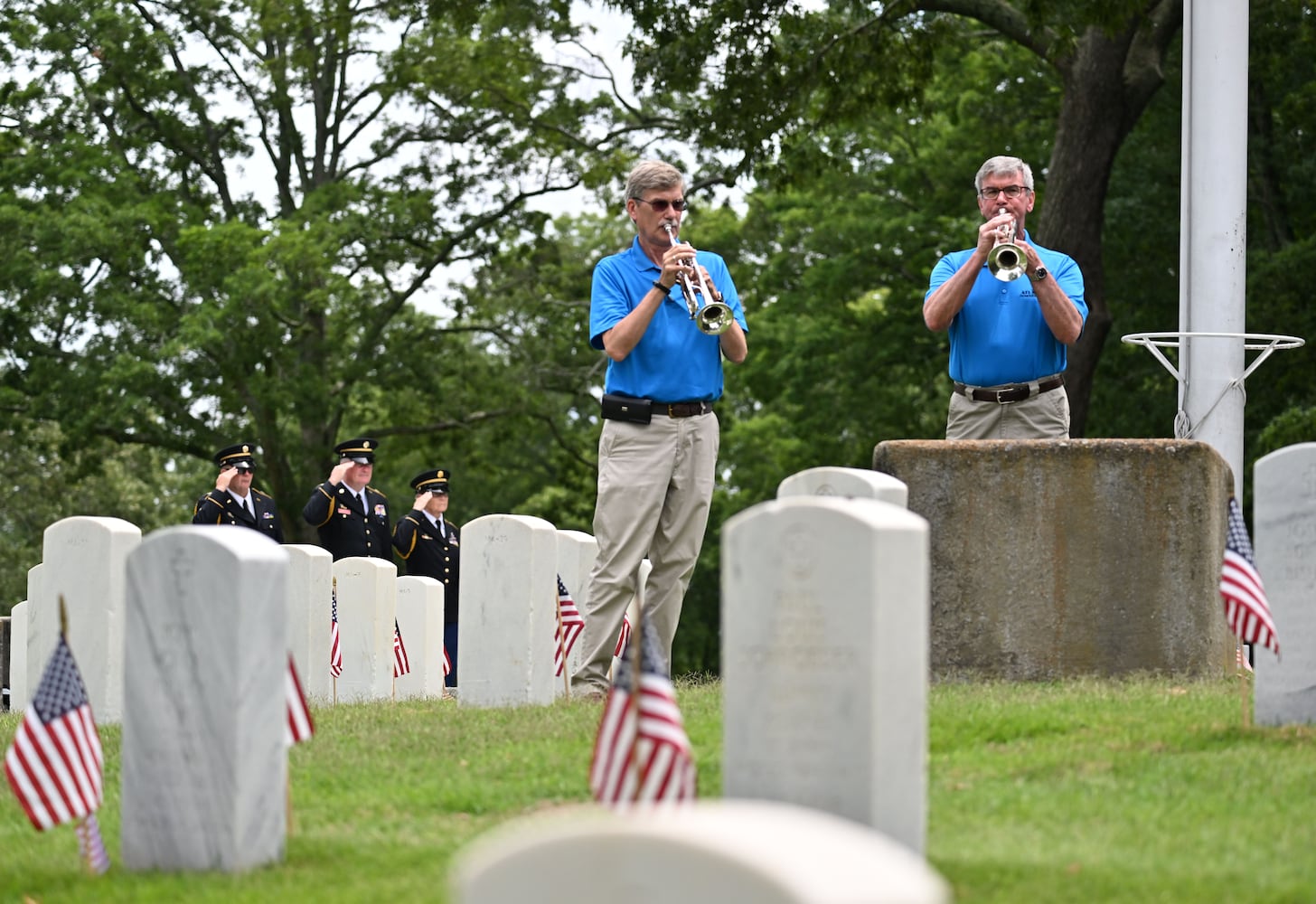 Memorial Day ceremony held at national cemetery in Marietta