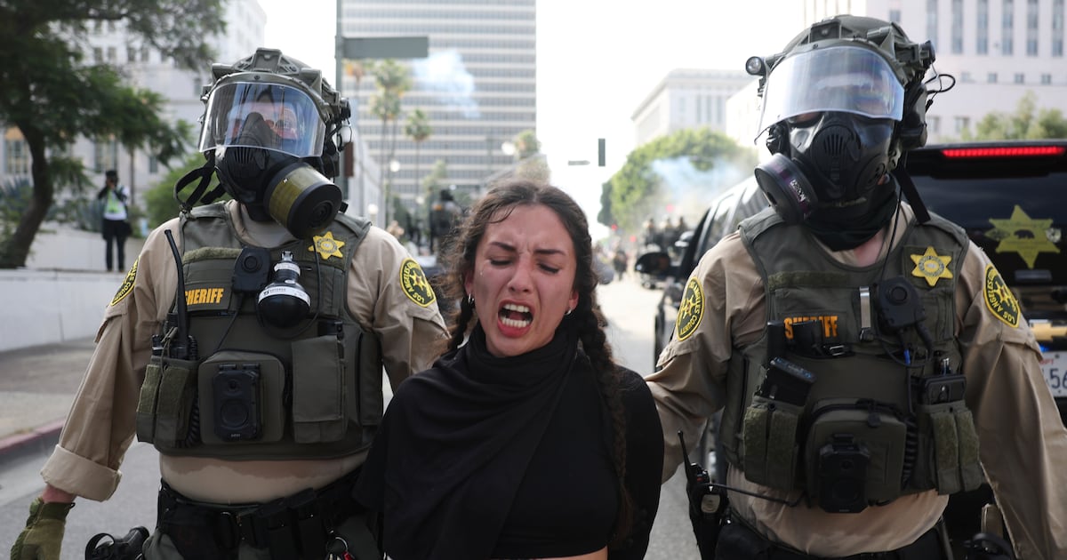 What to know about debate over protesters and ICE agents wearing masks amid immigration...