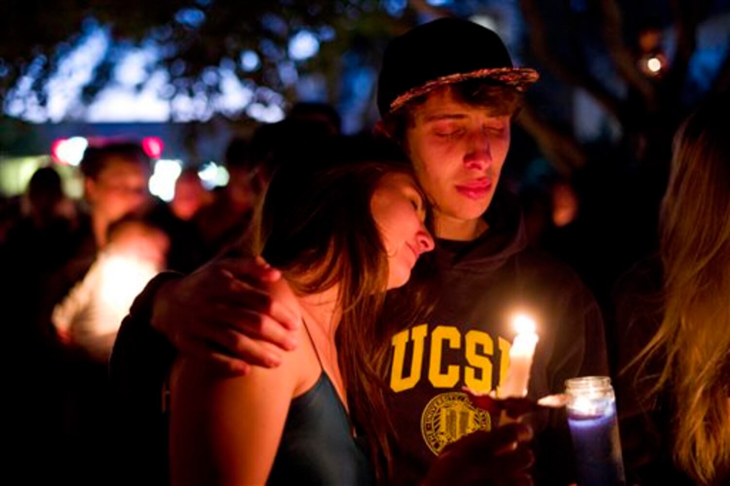 Vigil held for those killed in Santa Barbara shooting