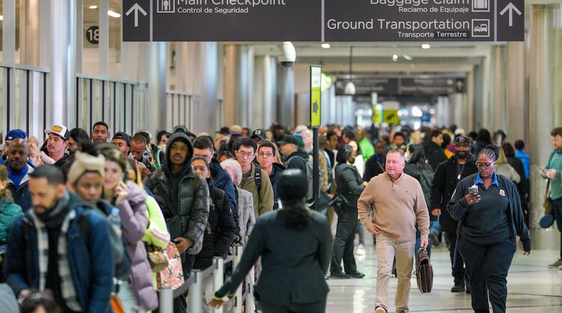 Security lines back up in the south terminal at Hartsfield Jackson International Airport. Monday, November 27th, 2023 (Ben Hendren for the Atlanta Journal-Constitution)