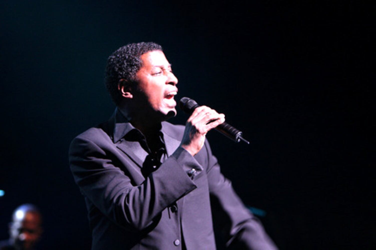 Babyface comes 'home' to Cobb Energy Centre