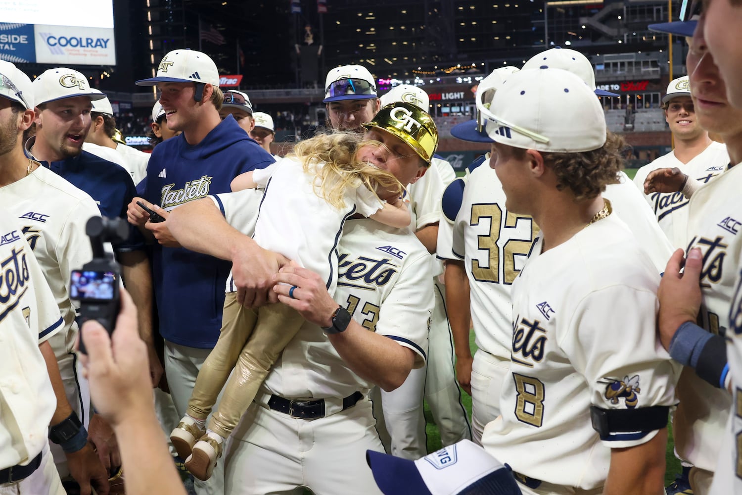 University of Georgia vs Georgia Tech in an NCAA baseball game at Truist Park