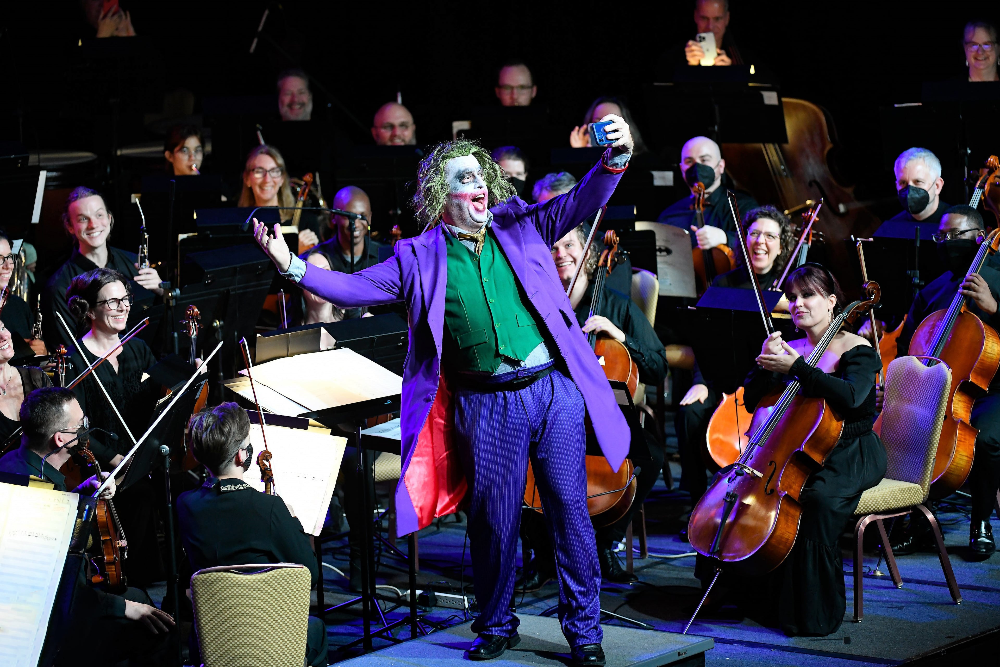 Performing at Dragon Con, the Georgia Philharmonic Orchestra takes a quick pause to enjoy the moment. (Courtesy/Dragon Con)