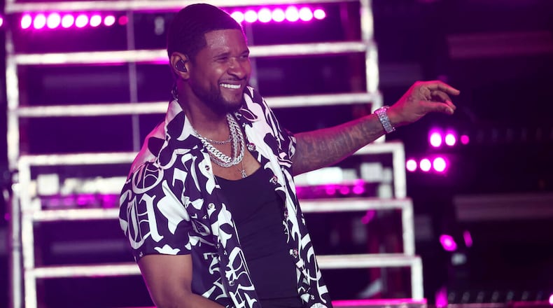 Usher performs during the Lovers & Friends music festival on May 14, 2022, in Las Vegas. (Chase Stevens/Las Vegas Review-Journal/TNS)