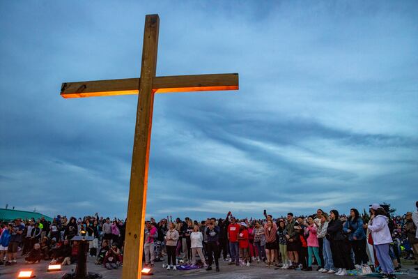 Thousands attend Easter sunrise service on top of Stone Mountain on Sunday, April 20, 2025.  (Jenni Girtman for The Atlanta Journal-Constitution)