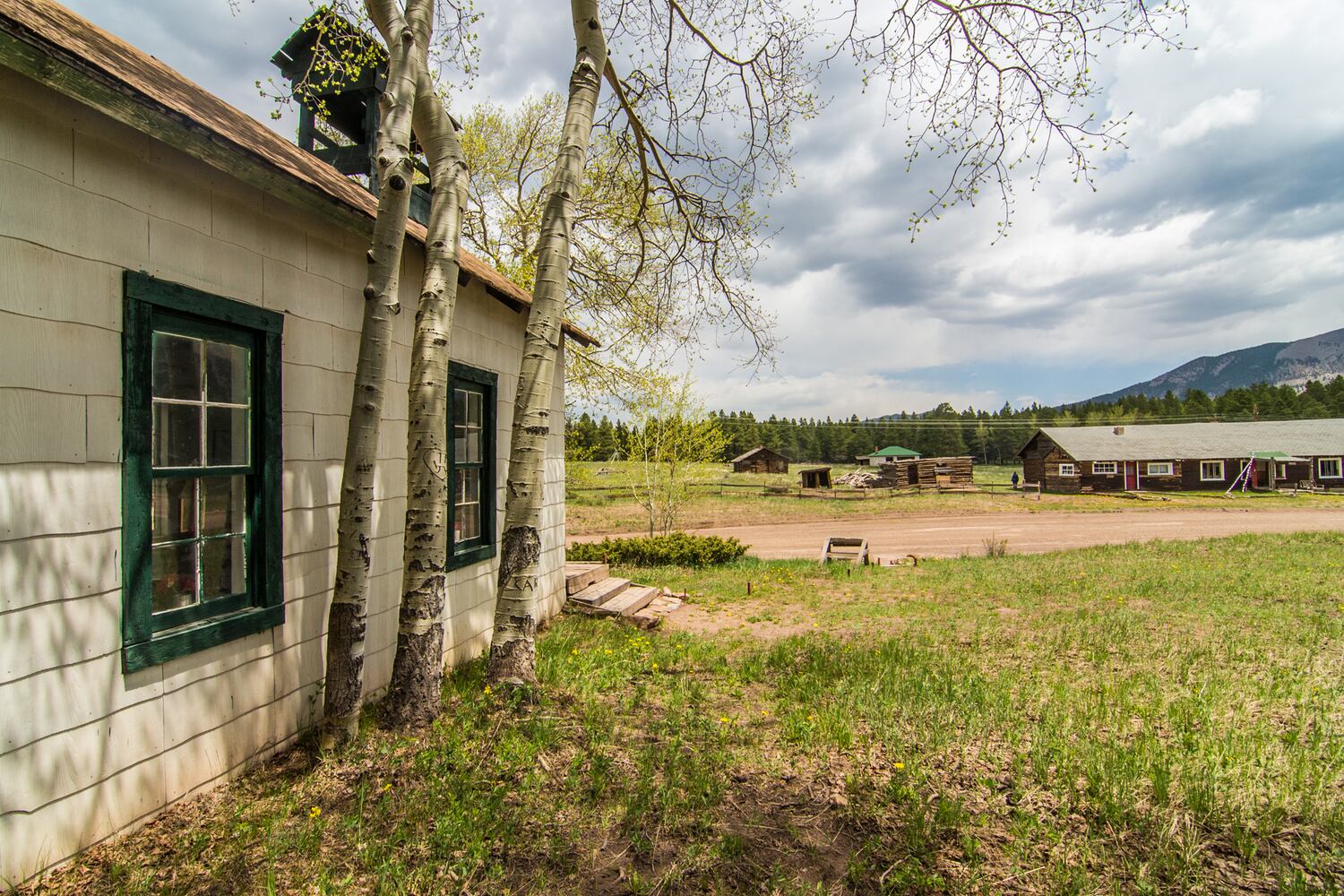 Uptop dates back to 1877, has panoramic views of Rocky Mountains