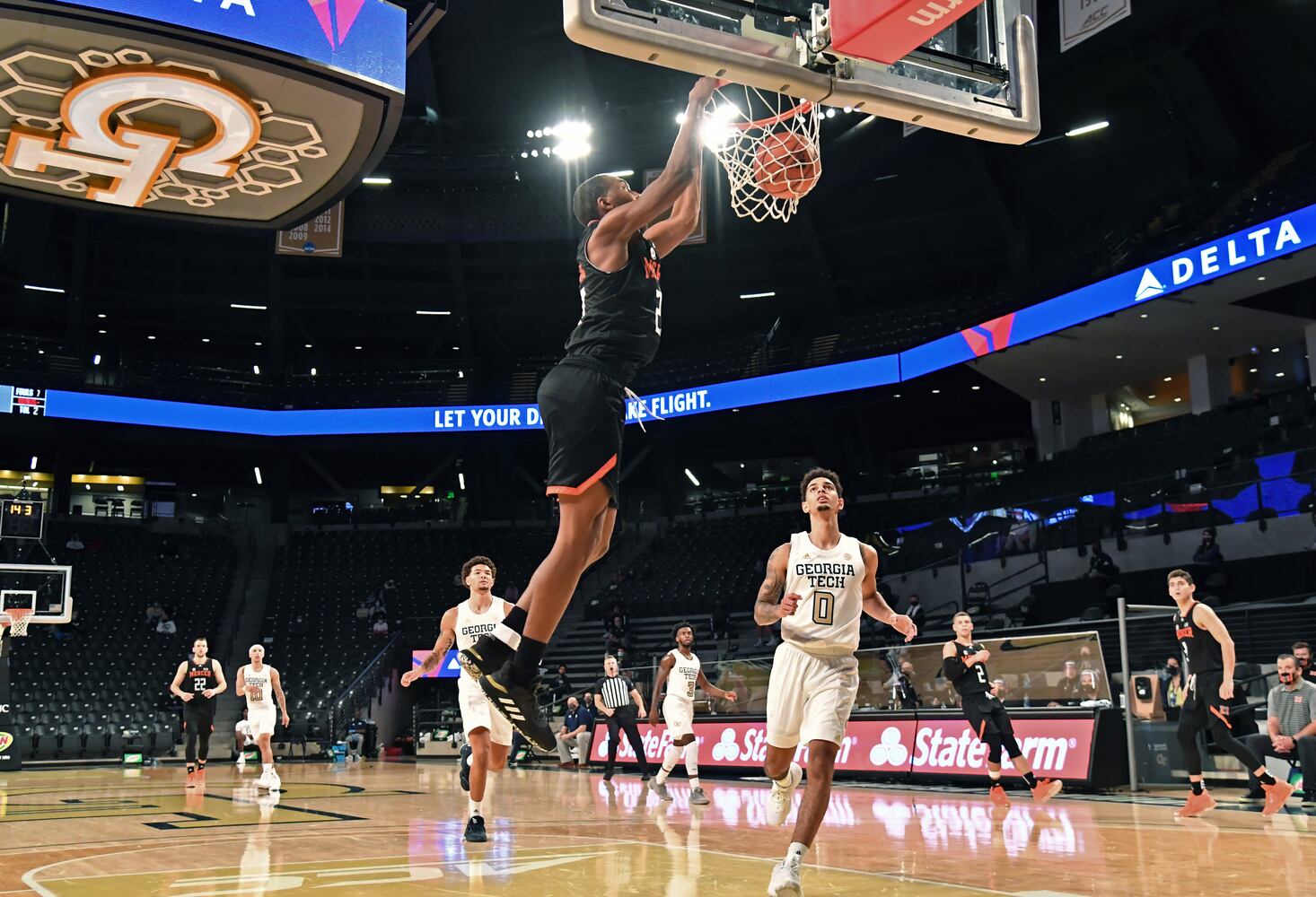 Georgia Tech-Mercer basketball game