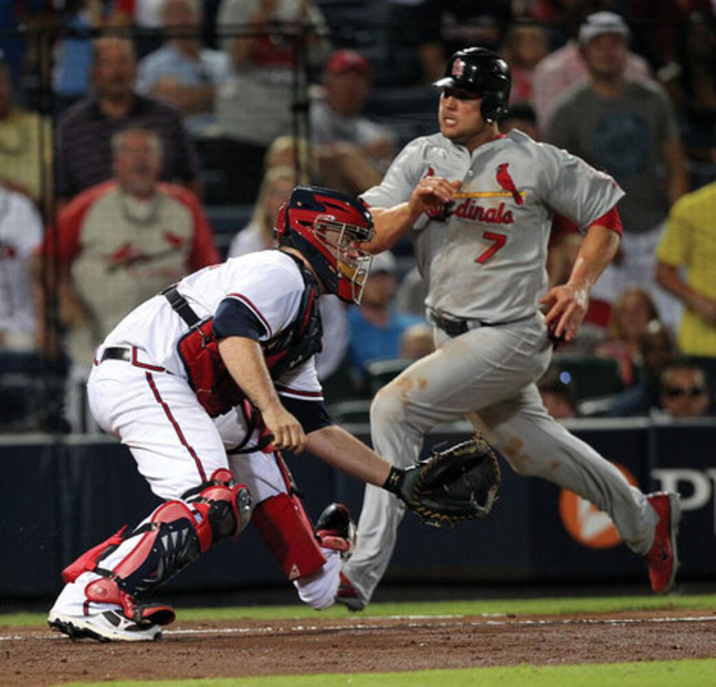 Braves snap 8-game losing streak