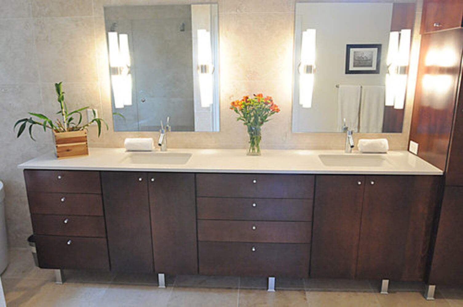 Efficient design with vibrant touches
