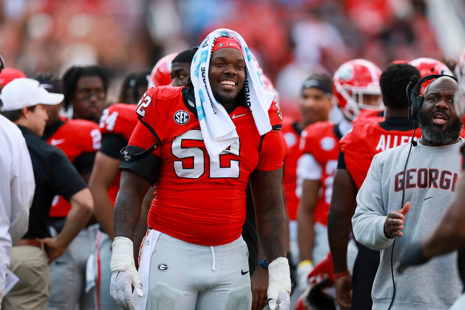 aajc 112225 uga charlotte football