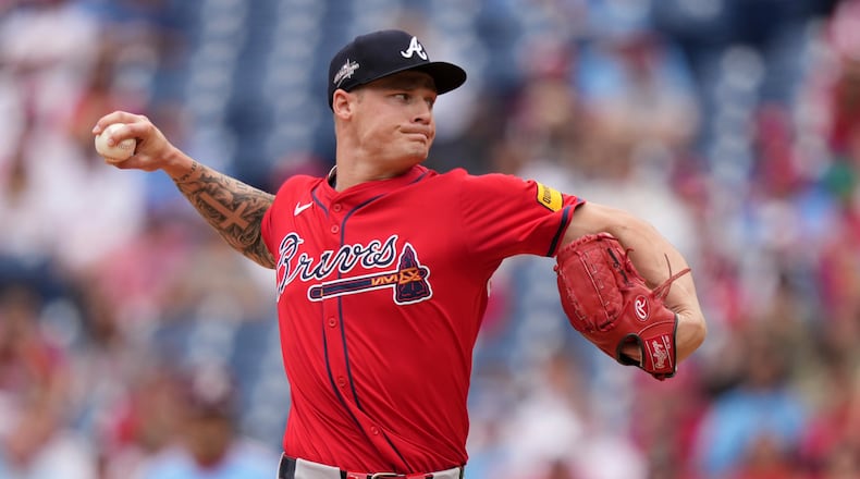 Braves pitcher AJ Smith-Shawver hit by ball, leaves in third inning