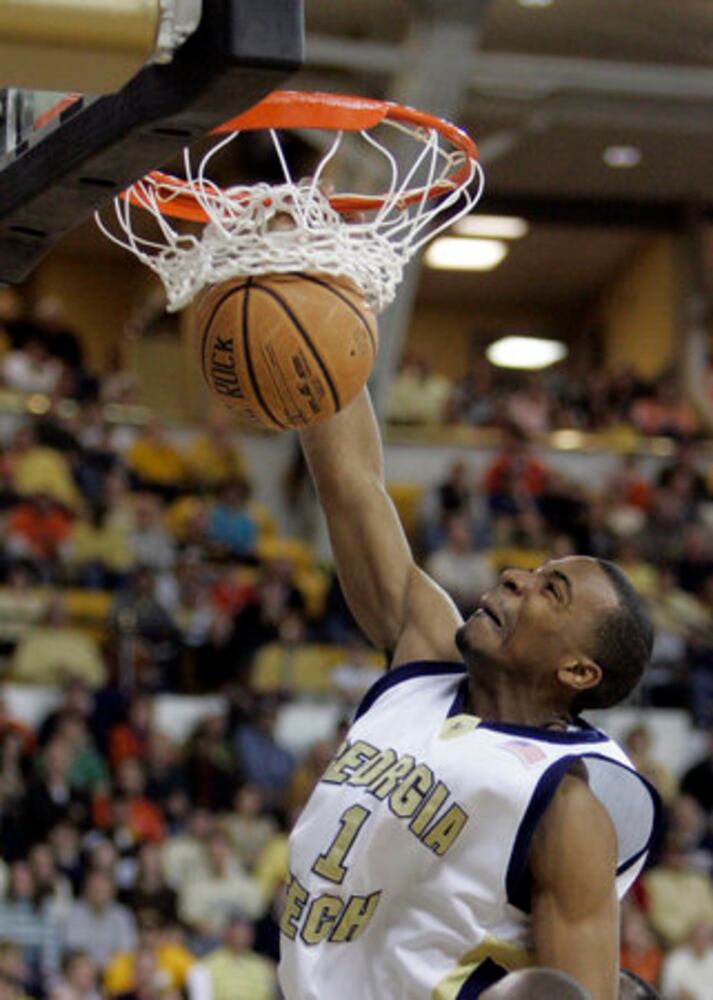 Javaris Crittenton charged in homicide