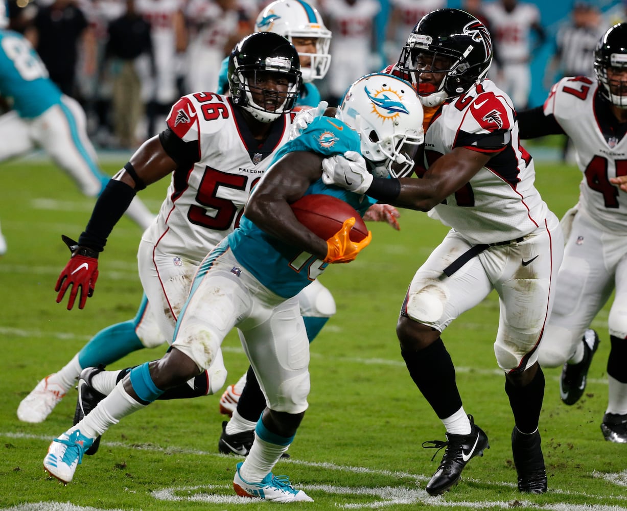 Photos: Falcons play first exhibition game
