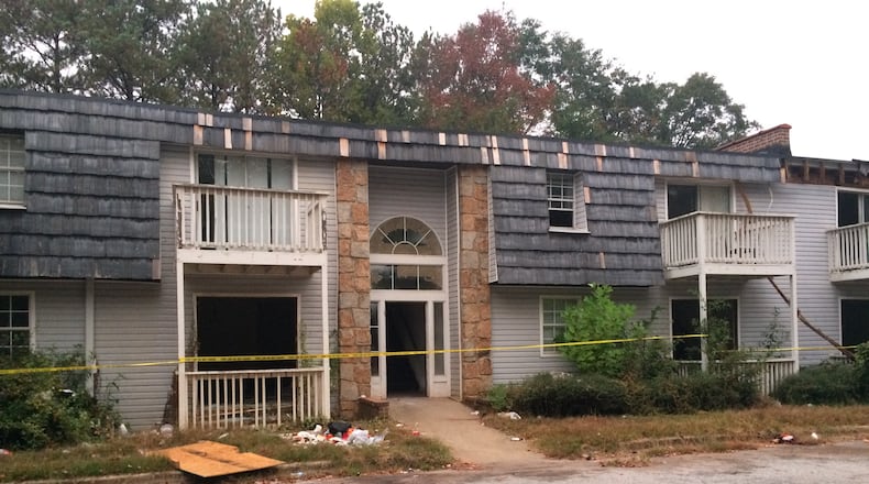 A building at Creekside Forest Apartment Homes off I-20, photographed Wednesday, Nov. 2, 2016. JOSHUA SHARPE/JOSHUA.SHARPE@AJC.COM