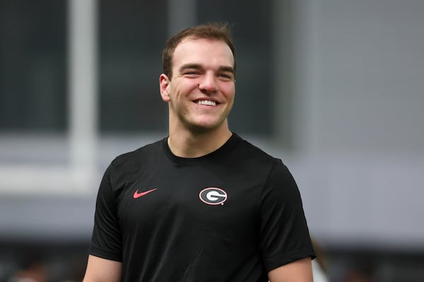 There have been subtle clues along the way regarding how Kirby Smart feels about Gunner Stockton (above). Despite having options, Georgia never brought in another quarterback via the transfer portal. (Jason Getz/AJC)