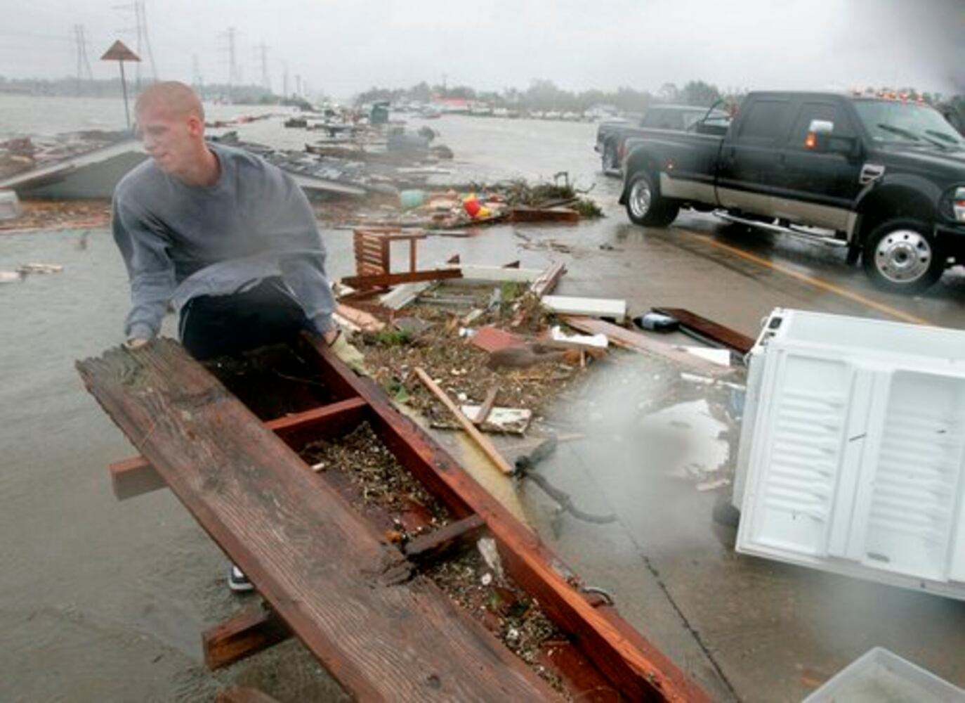 Hurricane Ike comes ashore