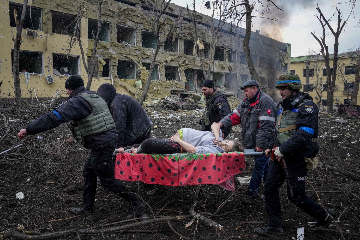 Pregnant woman, baby die after Russian bombing in Ukraine