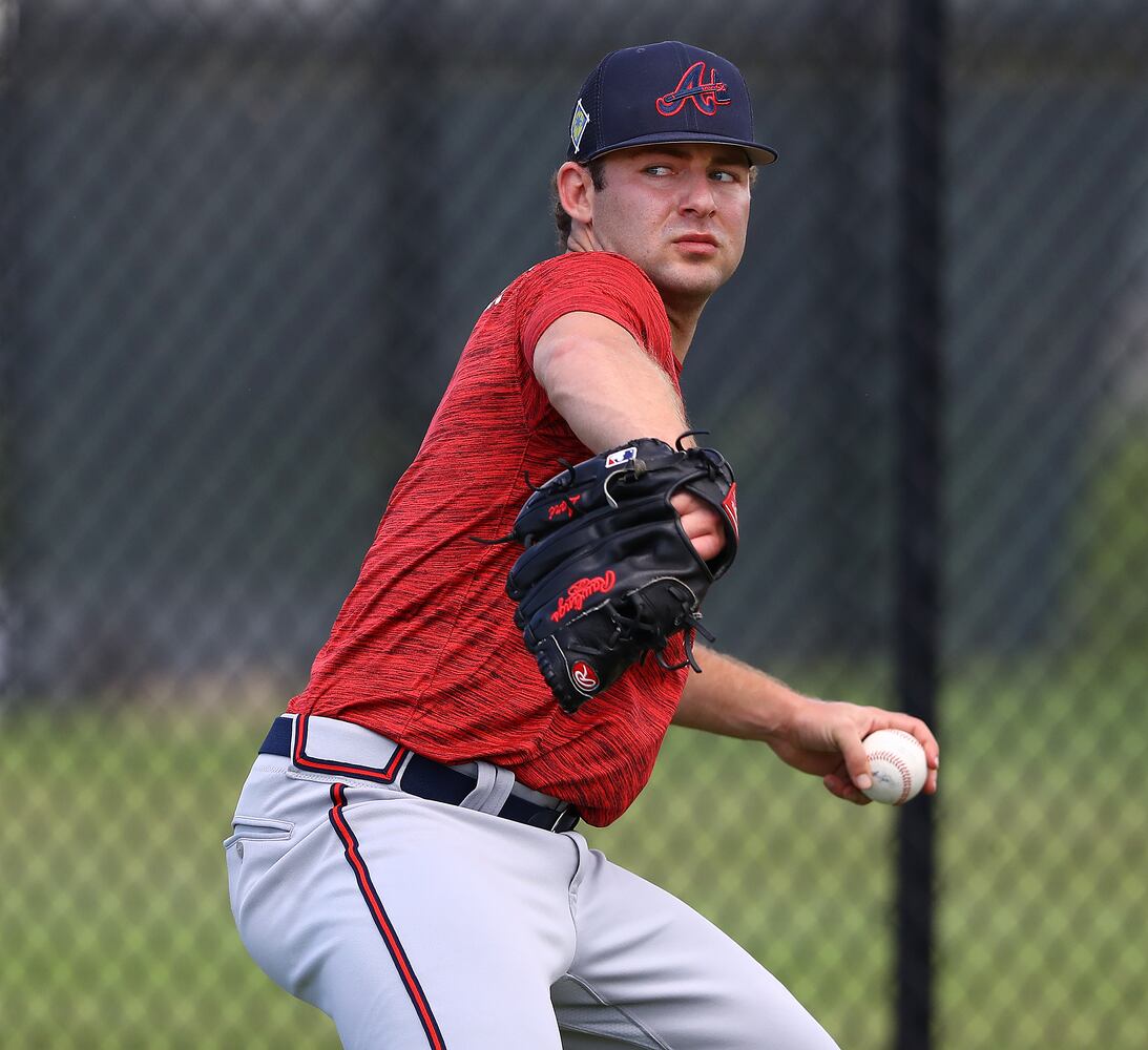 BRAVES PHOTO