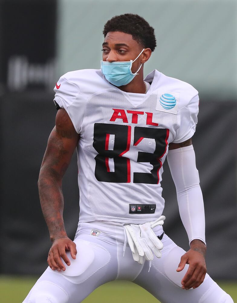 FALCONS PHOTO