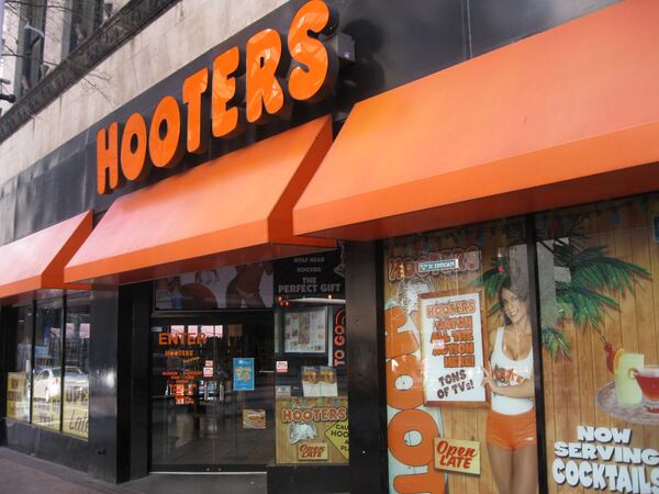Hooters closed its downtown location on Peachtree Street after 22 years. (AJC File)