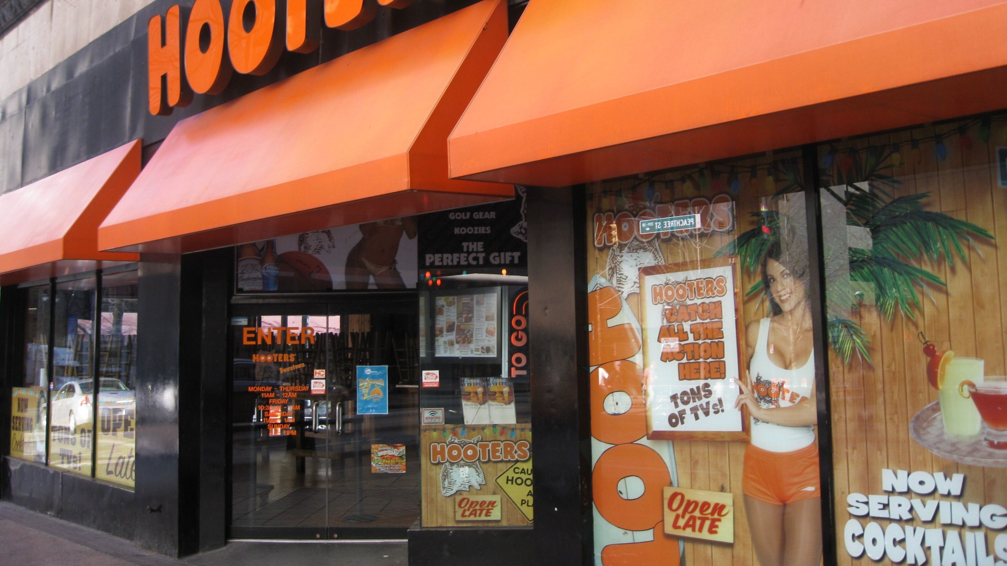 The beloved Peachtree Street Hooters closed permanently earlier this week, after 22 years in Downtown Atlanta. (AJC File)