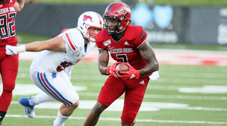 Georgia's secondary is expected to stay busy Saturday trying to keep the ball out of the hands of Arkansas State's 6-foot-3, 207-pound wideout Omar Bayless, who has had three consective 100-yard games and already has 5 TD catches this year. (ASSOCIATED PRESS)