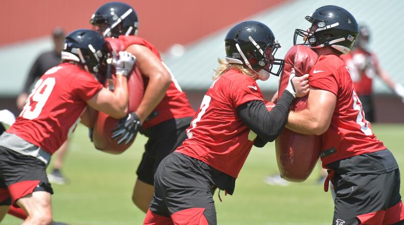 May 30, 2019 Flowery Branch - Atlanta Falcons tight end Jaeden Graham and tight end Luke Stocker (right) battle during team practice at Atlanta Falcons Training Camp in Flowery Branch on Thursday, May 30, 2019. The Falcons are in the second week of Phase Three of the offseason program. They have another week of OTAs before the mandatory minicamp, which is set for June 11 through 13. HYOSUB SHIN / HSHIN@AJC.COM