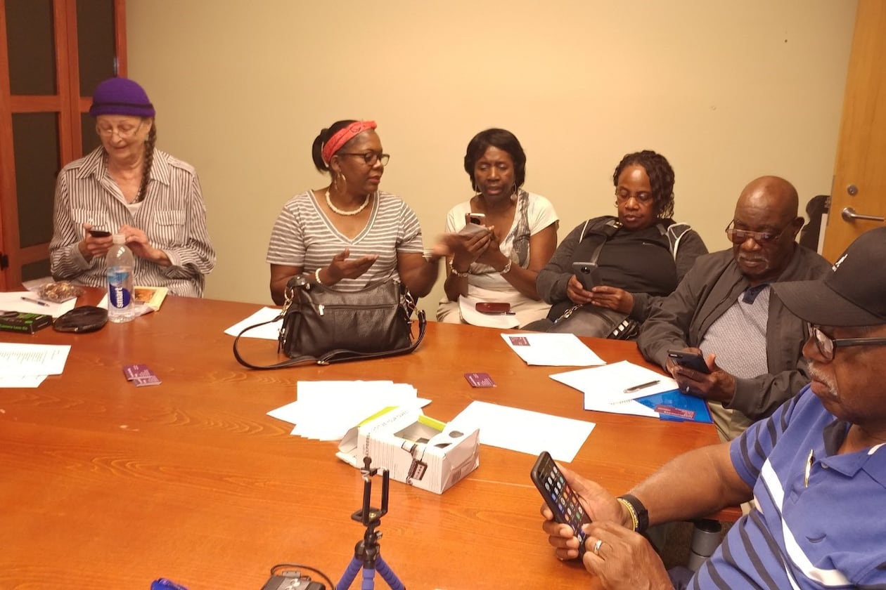 Participants practice using their smartphones in a Facts to Thrive technology class. The nonprofit assists metro Atlanta seniors in learning skills that enhance their daily lives. (Courtesy of Facts to Thrive)