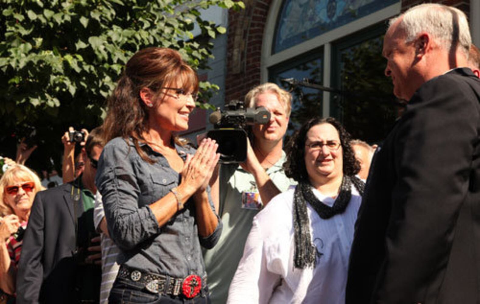 Sarah Palin documentary premieres in Iowa