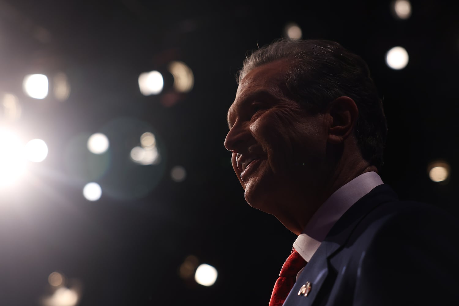 Democrat and Republican candidates for governor debate