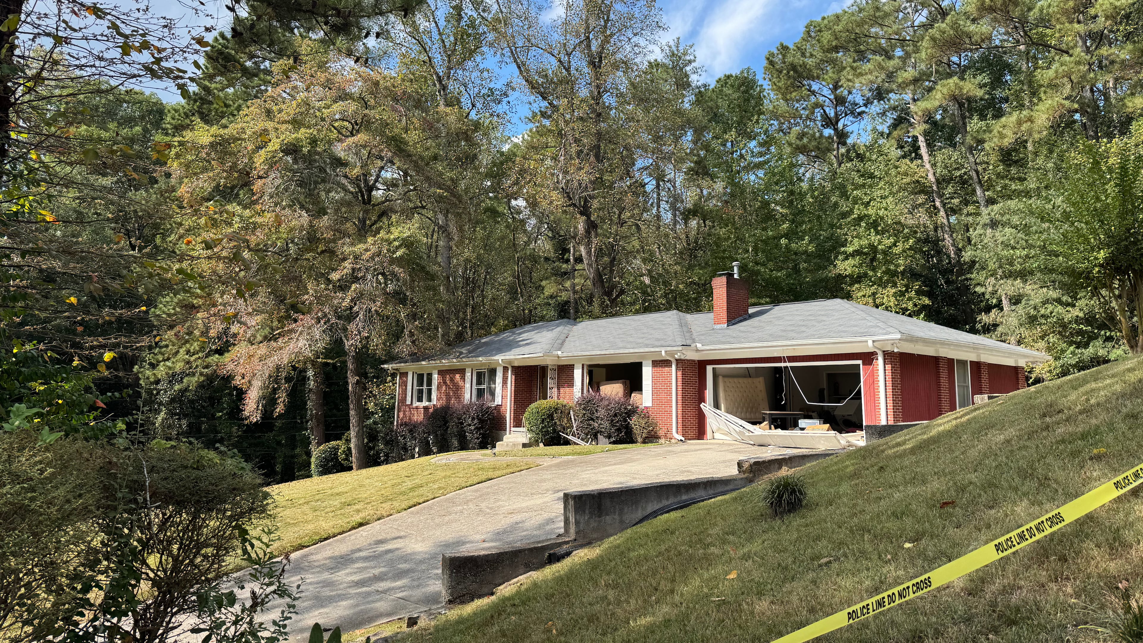 A house in Atlanta where escaped Louisiana inmate Derrick Groves was taken into custody is seen Wednesday, Oct. 8, 2025. (AP Photo/Charlotte Kramon)