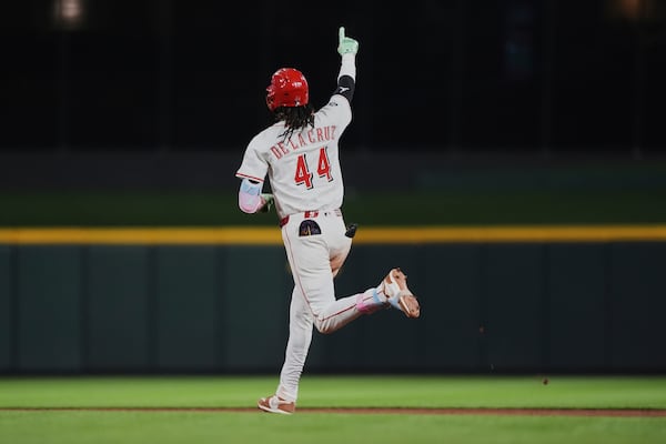 Cincinnati Reds' Elly De La Cruz celebrates after hitting a solo home run during the eighth inning of a baseball game against the New York Yankees, Monday, June 23, 2025, in Cincinnati. (AP Photo/Joshua A. Bickel)